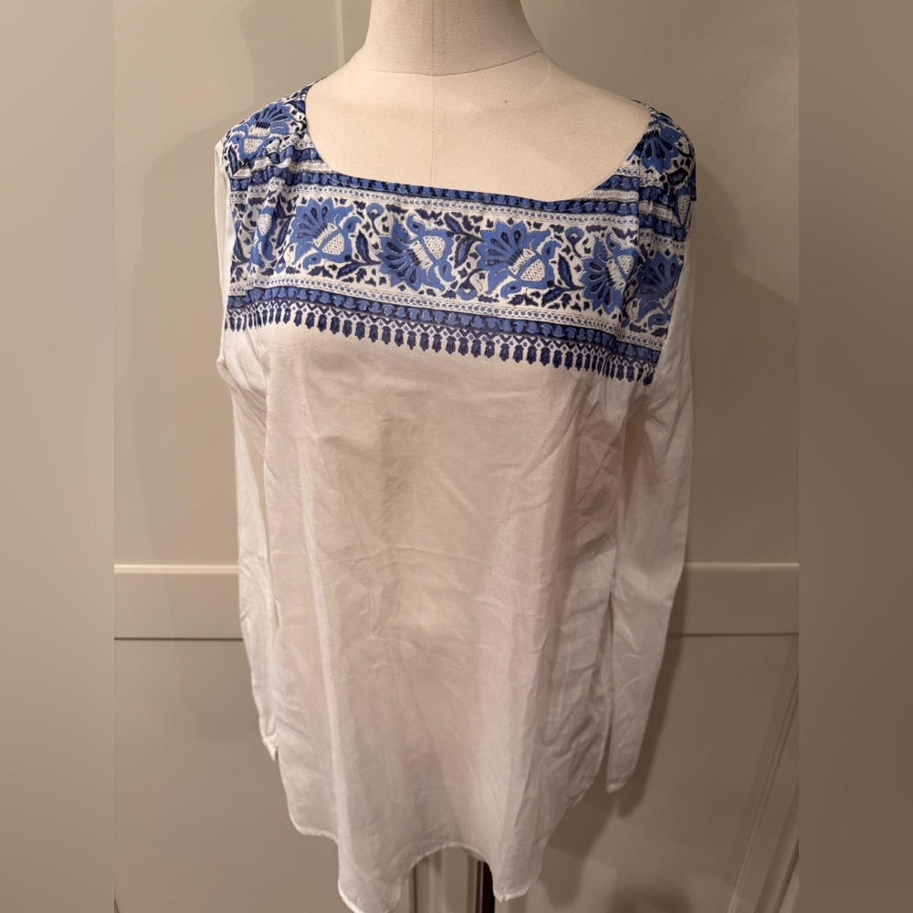 Loft Blue and White Women's Top